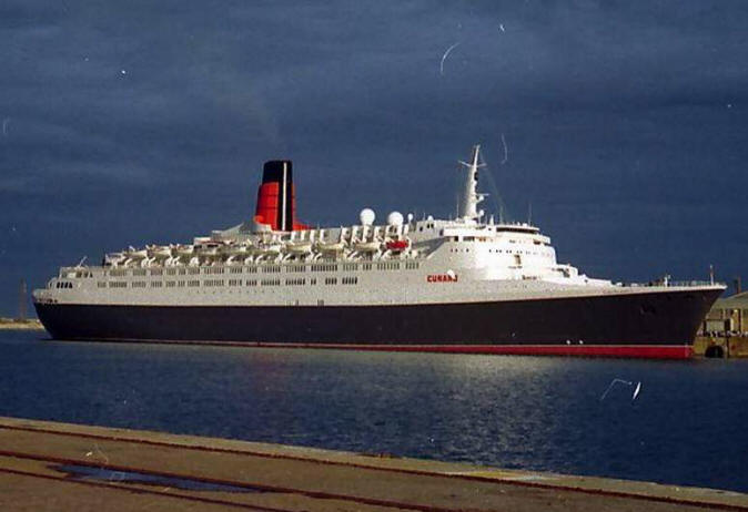 cruise liner queen elizabeth 2